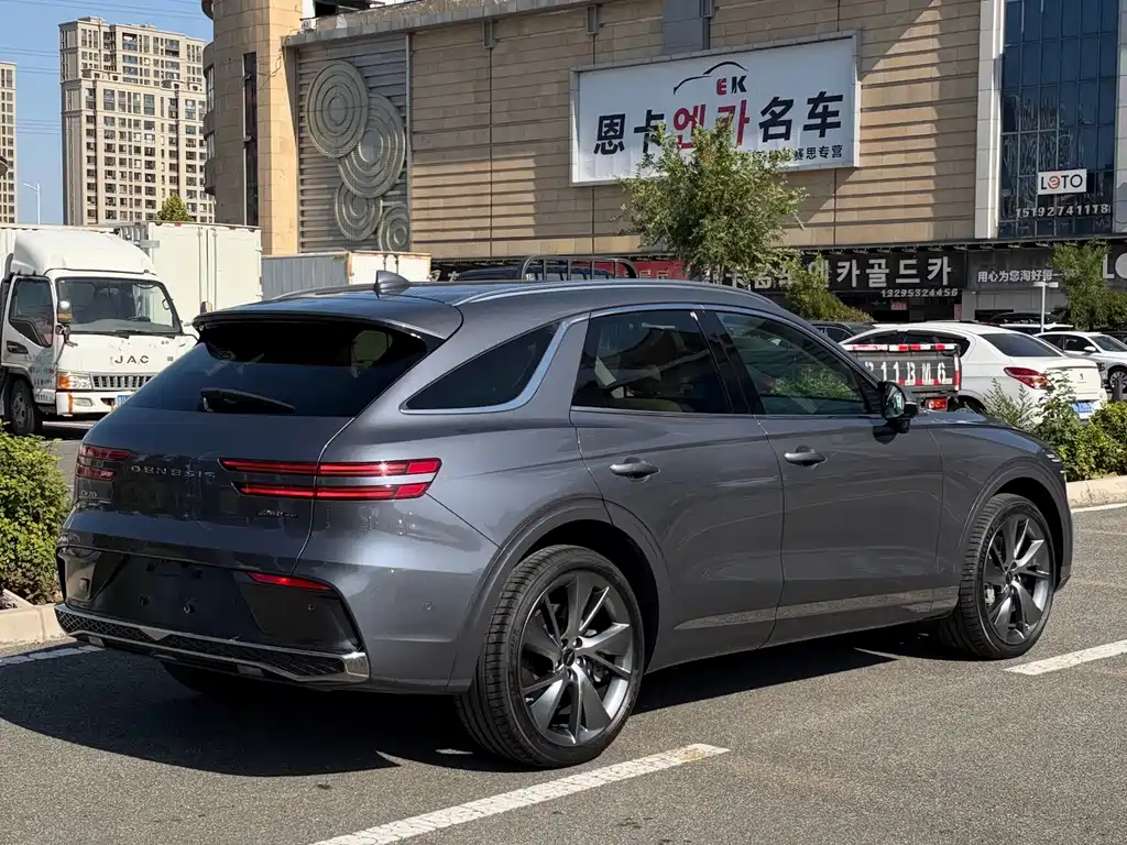 Genesis GV70 — миниатюра 7