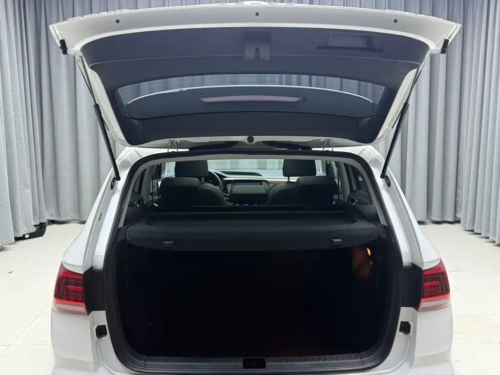 Volkswagen Tharu — миниатюра 19