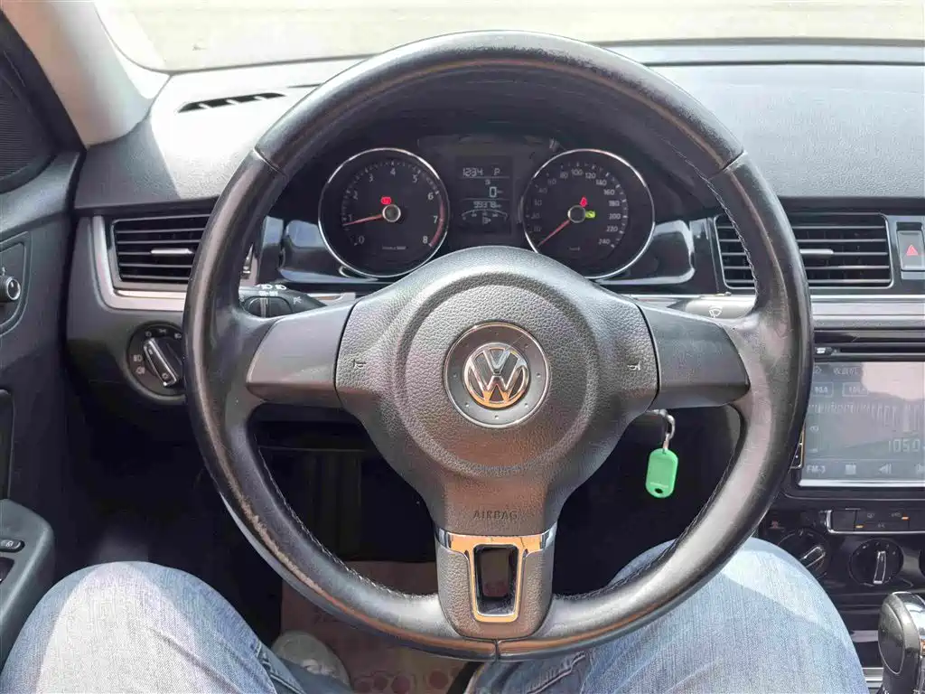 Volkswagen Bora — миниатюра 20