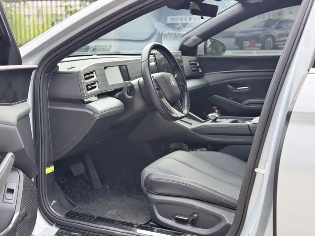 BYD Qin L — миниатюра 3