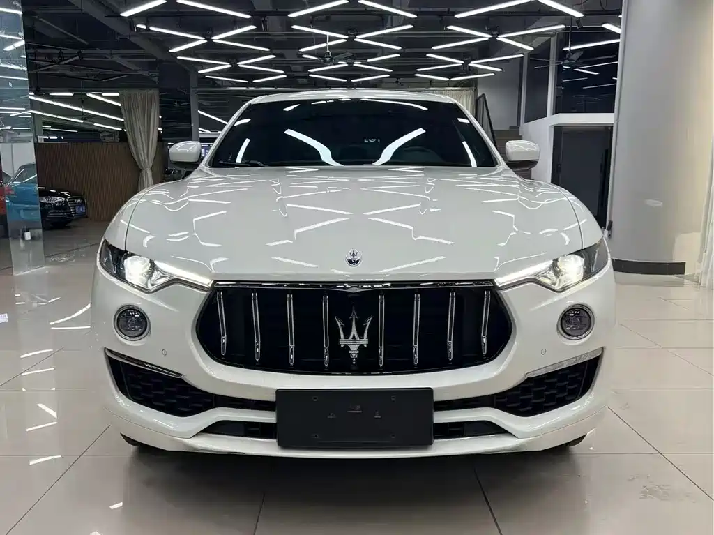 Maserati Levante — миниатюра 3