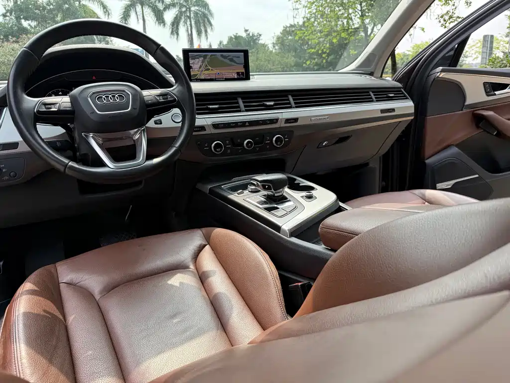 Audi Q7 — миниатюра 15
