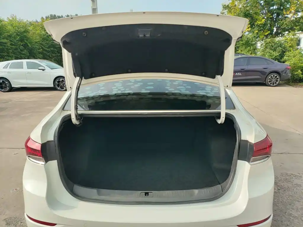 Buick Excelle — миниатюра 19