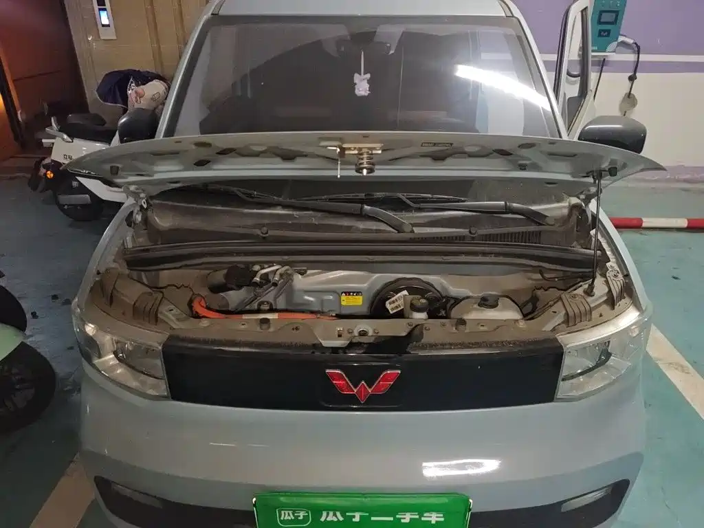 Wuling MINIEV — миниатюра 11