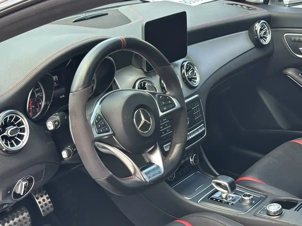 Mercedes-Benz CLA AMG — миниатюра 14