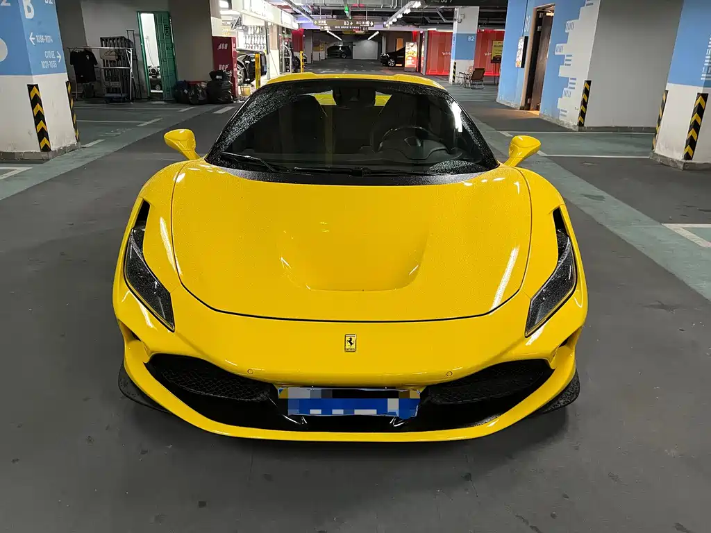 Ferrari F8 — миниатюра 2