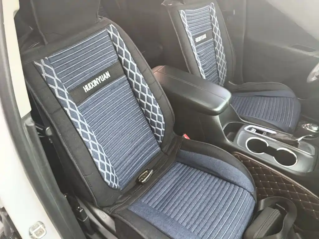 Chevrolet Equinox — миниатюра 25