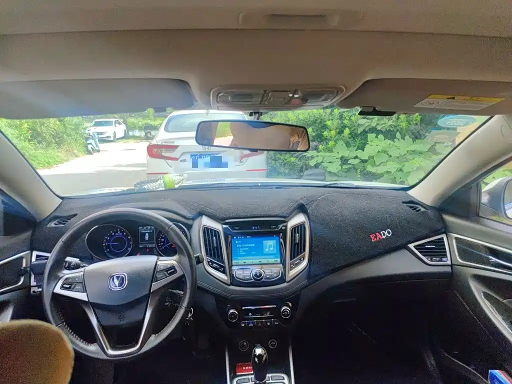 Changan Eado — миниатюра 9