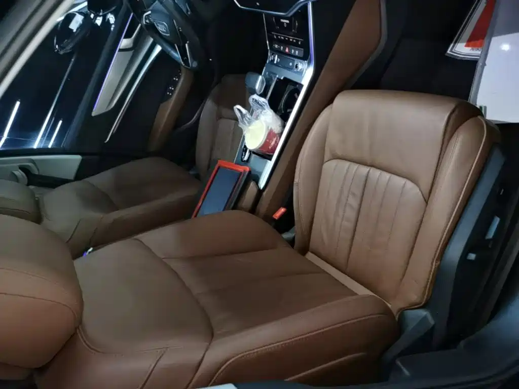 Audi A6L — миниатюра 25