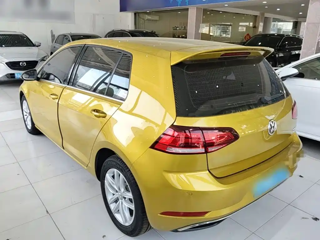 Volkswagen Golf — миниатюра 5