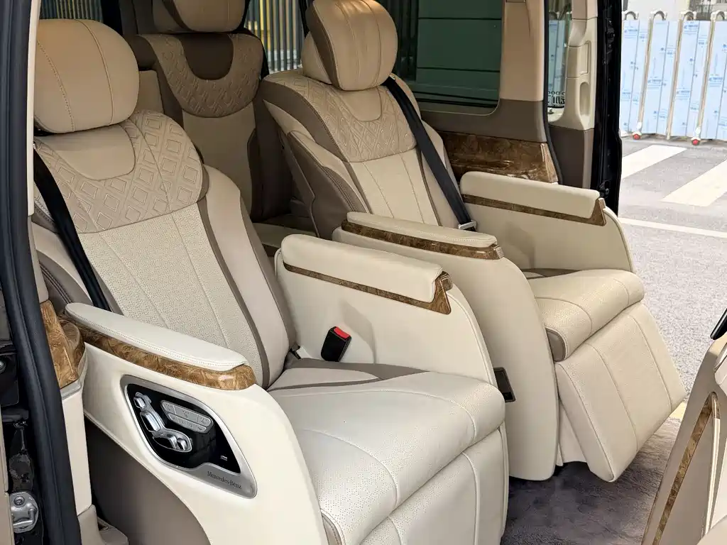 MERCEDES-BENZ V CLASS