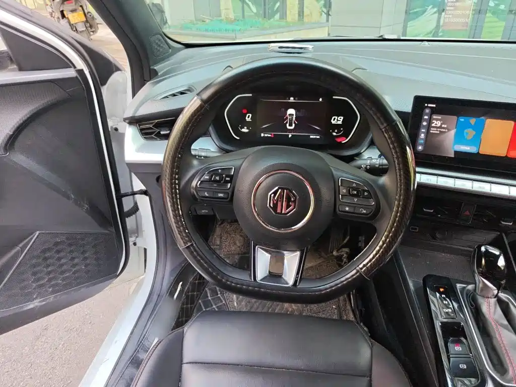 MG MG5 — миниатюра 6