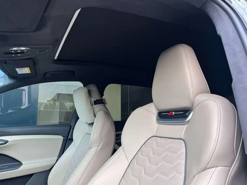 Audi Q6L e-tron — миниатюра 15
