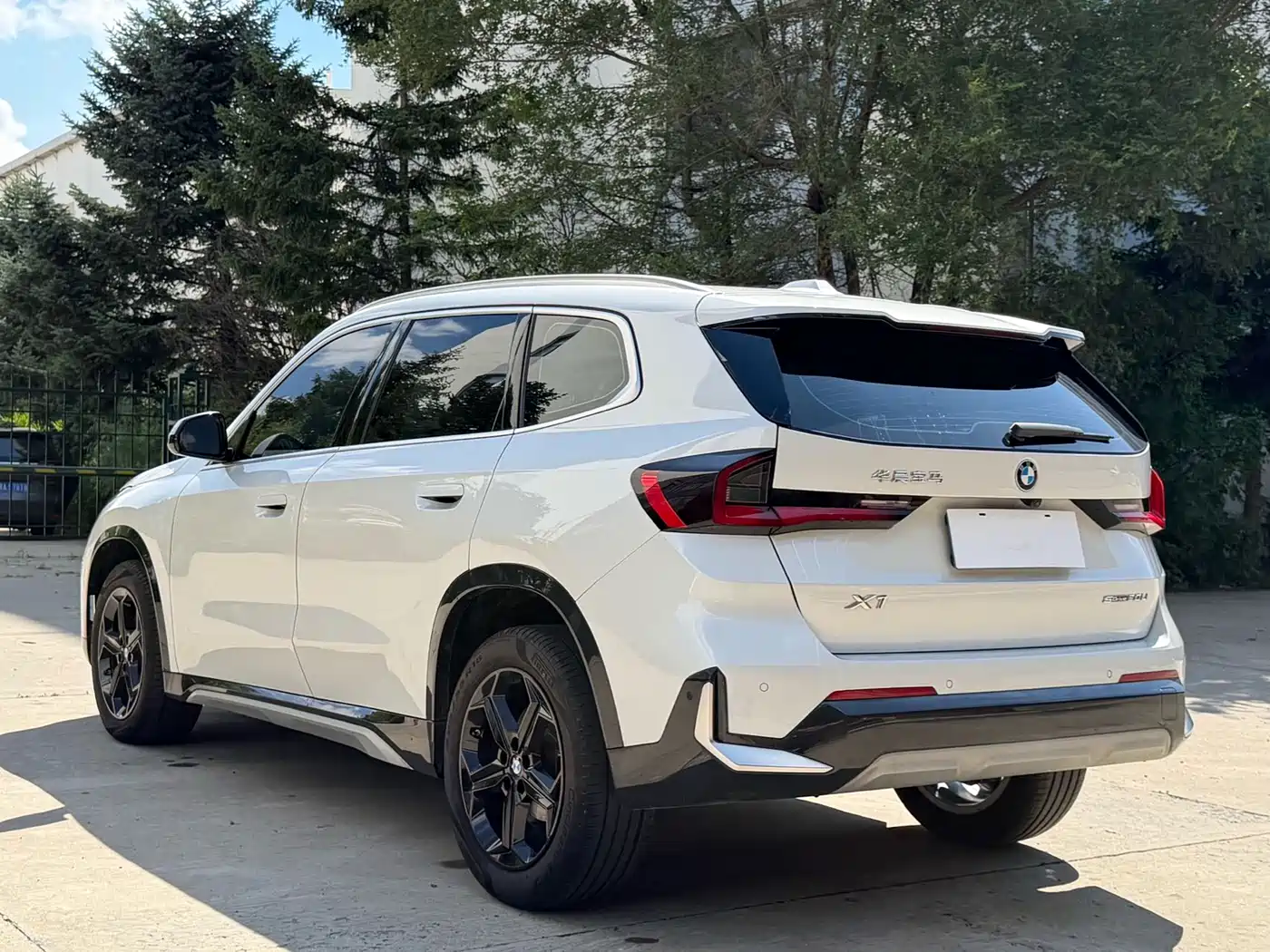 BMW X1