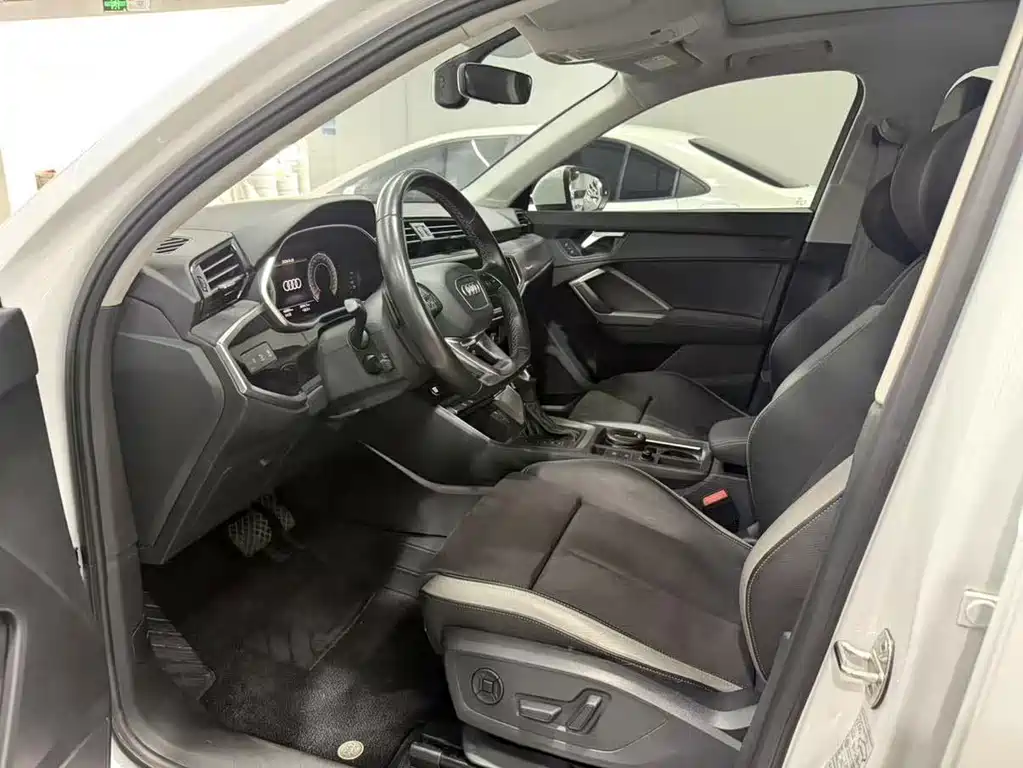 Audi Q3 — миниатюра 3