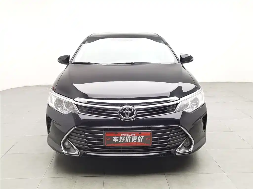 Toyota Camry 2015 2.0G Lead