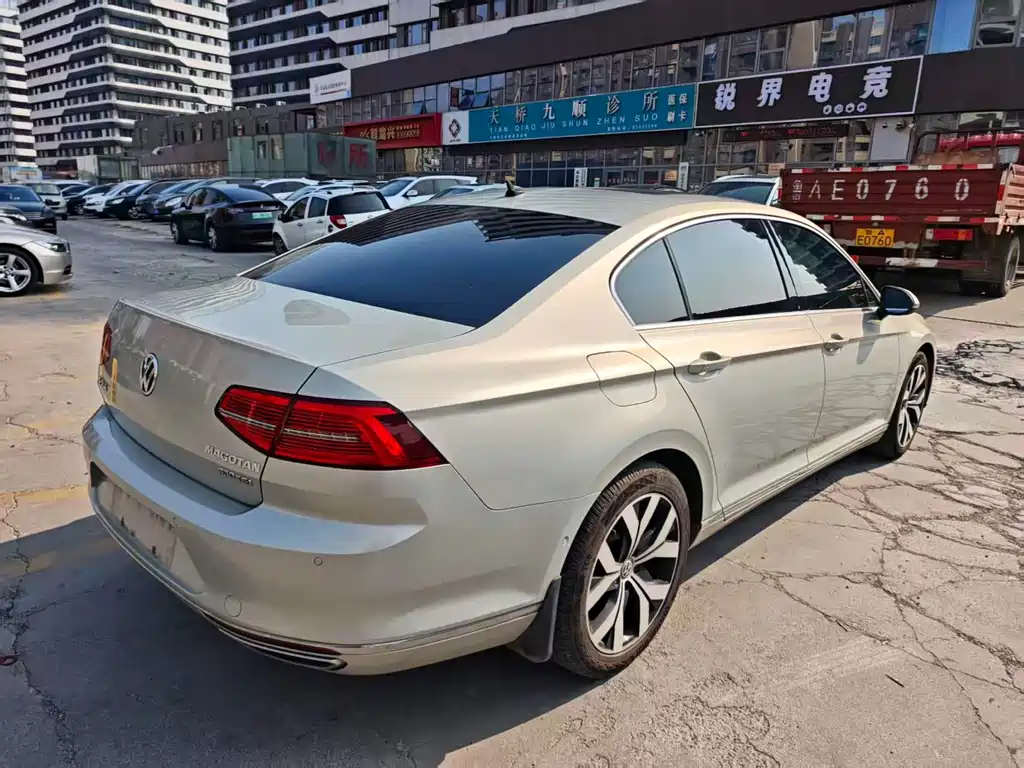 Volkswagen Magotan — миниатюра 5