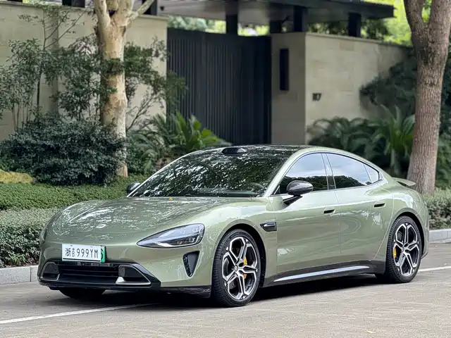 XIAOMI CAR XIAOMI SU7 2024