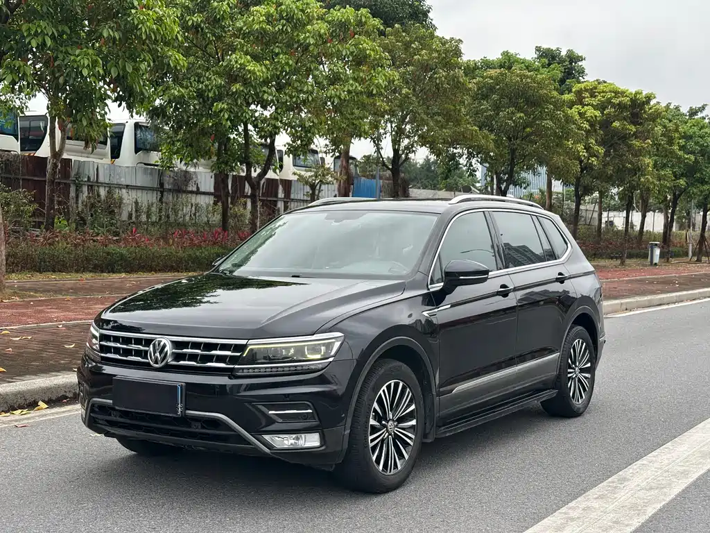 Volkswagen Tiguan L 2017