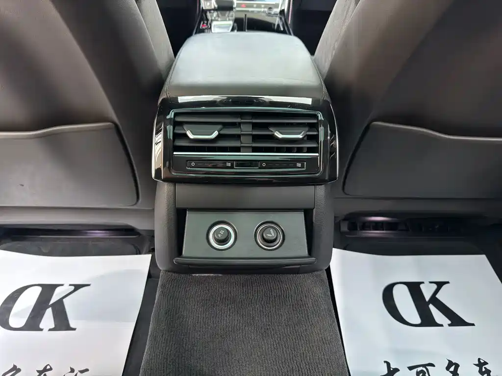Audi A8 — миниатюра 16