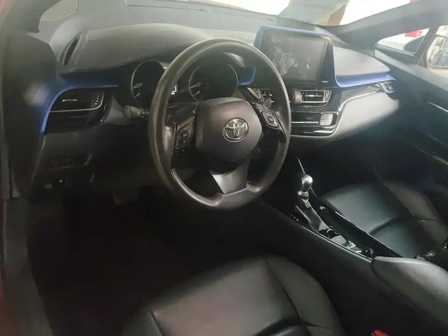 Toyota C-HR — миниатюра 12
