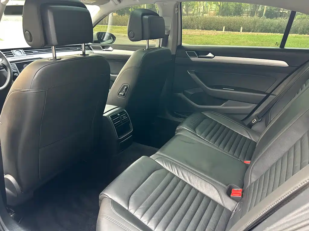 Volkswagen Magotan — миниатюра 12