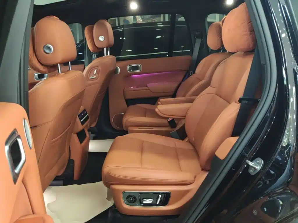 Li Auto Li L8 — миниатюра 17