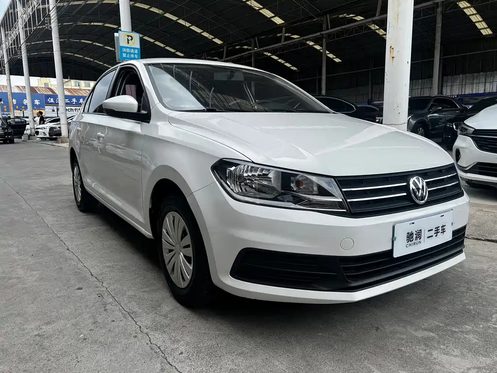 Volkswagen Santana — миниатюра 3