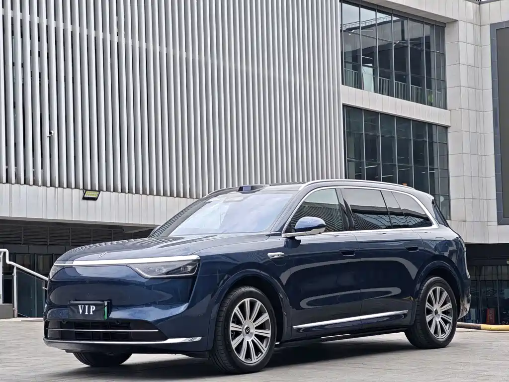 Aito M8 2025 Max+ 53.4kWh 6 мест (192 )