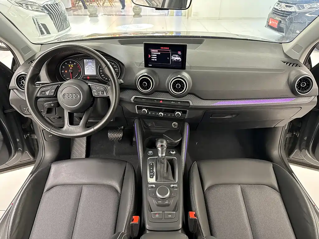 Audi Q2L — миниатюра 21