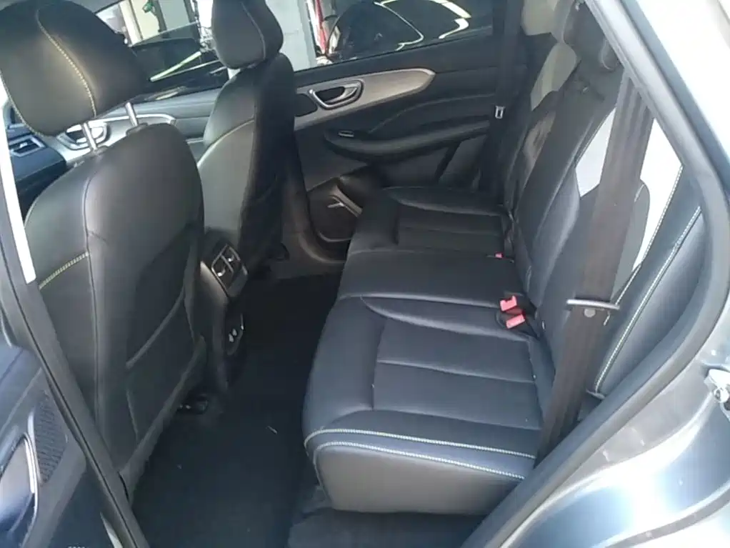Roewe RX5 New Energy — миниатюра 17