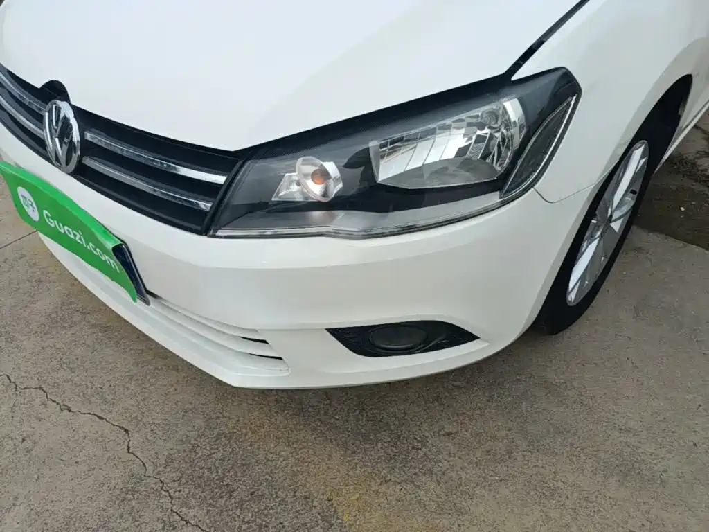 Volkswagen Jetta — миниатюра 24