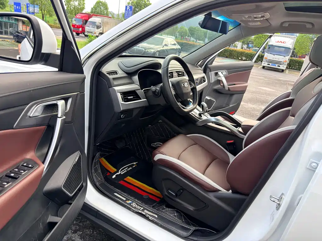 Geely Boyue — миниатюра 9