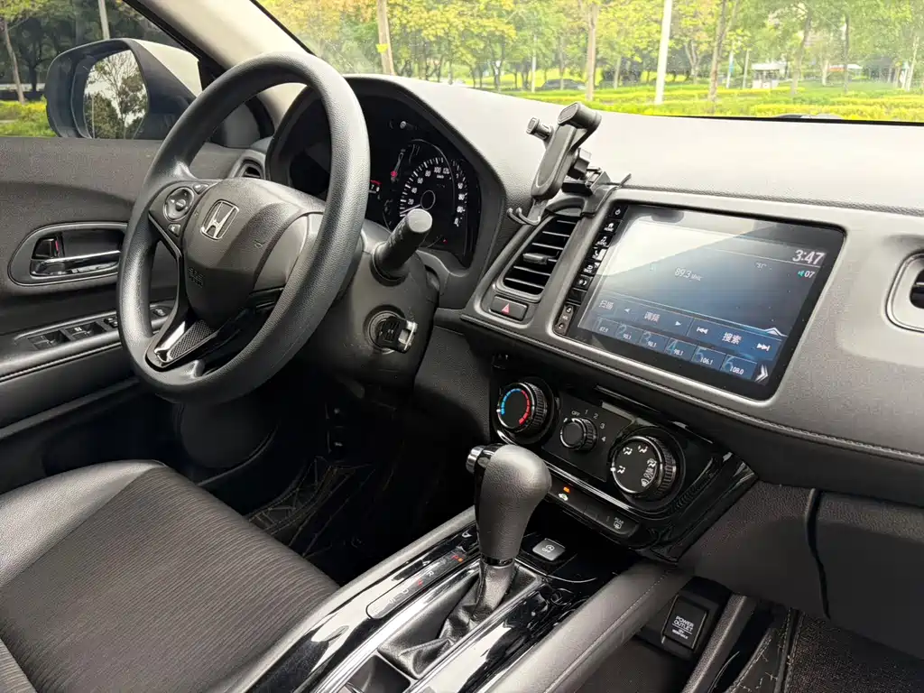 Honda Vezel — миниатюра 9