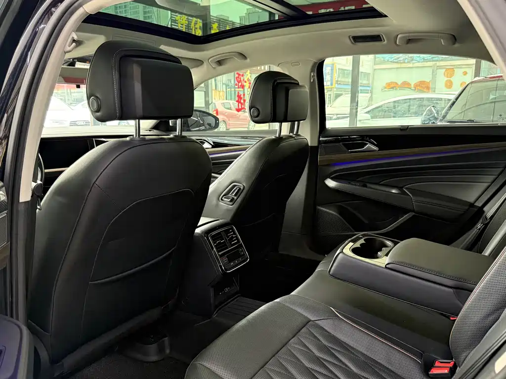 Volkswagen Passat — миниатюра 6