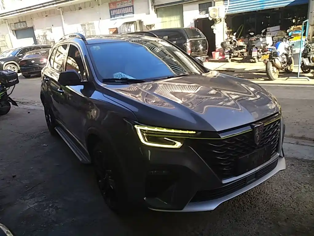 Roewe RX5 New Energy — миниатюра 4