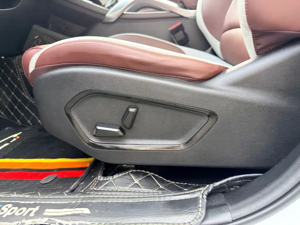 Geely Boyue — миниатюра 16