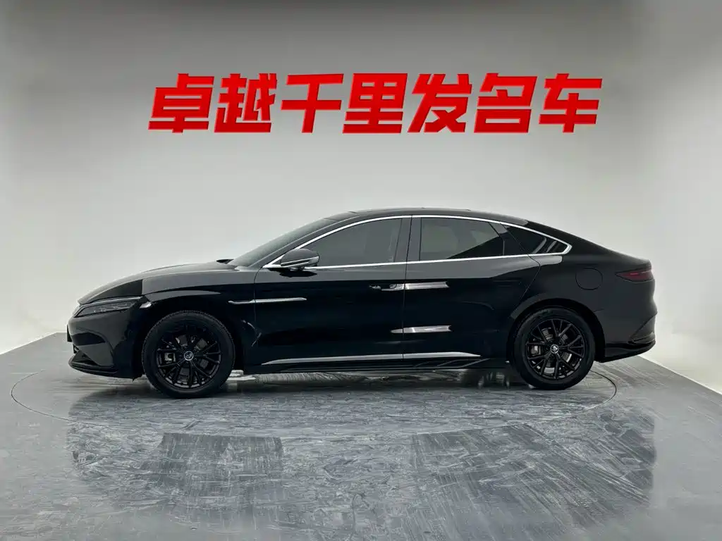BYD Han — миниатюра 8