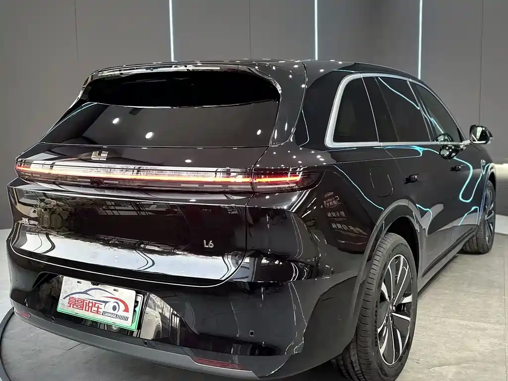 Li Auto IDEAL L6