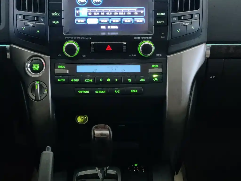 Toyota Land Cruiser — миниатюра 14