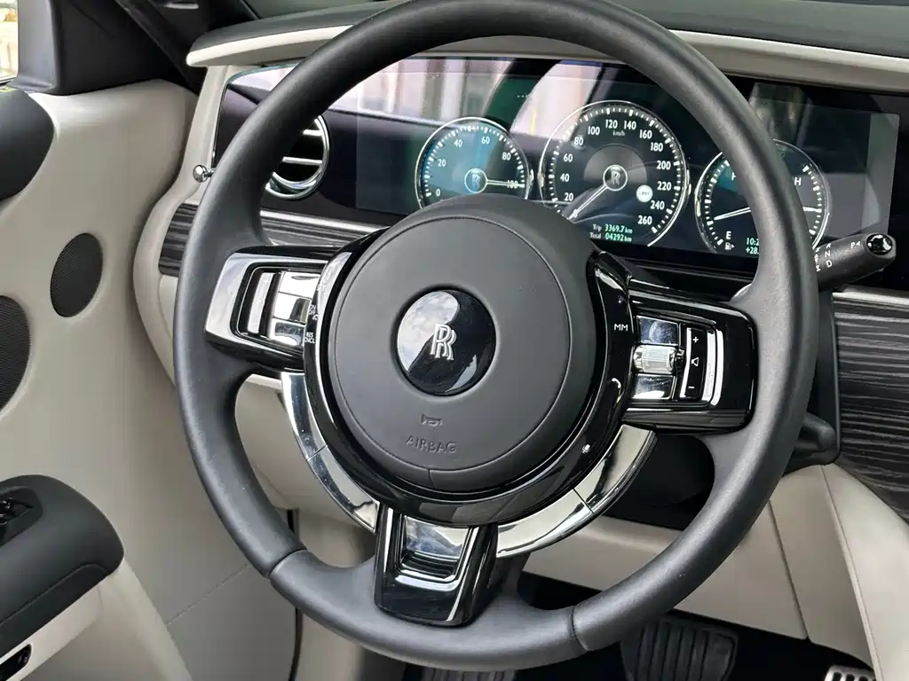 Rolls-Royce Ghost — миниатюра 25
