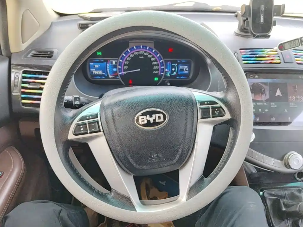 BYD S6 — миниатюра 11