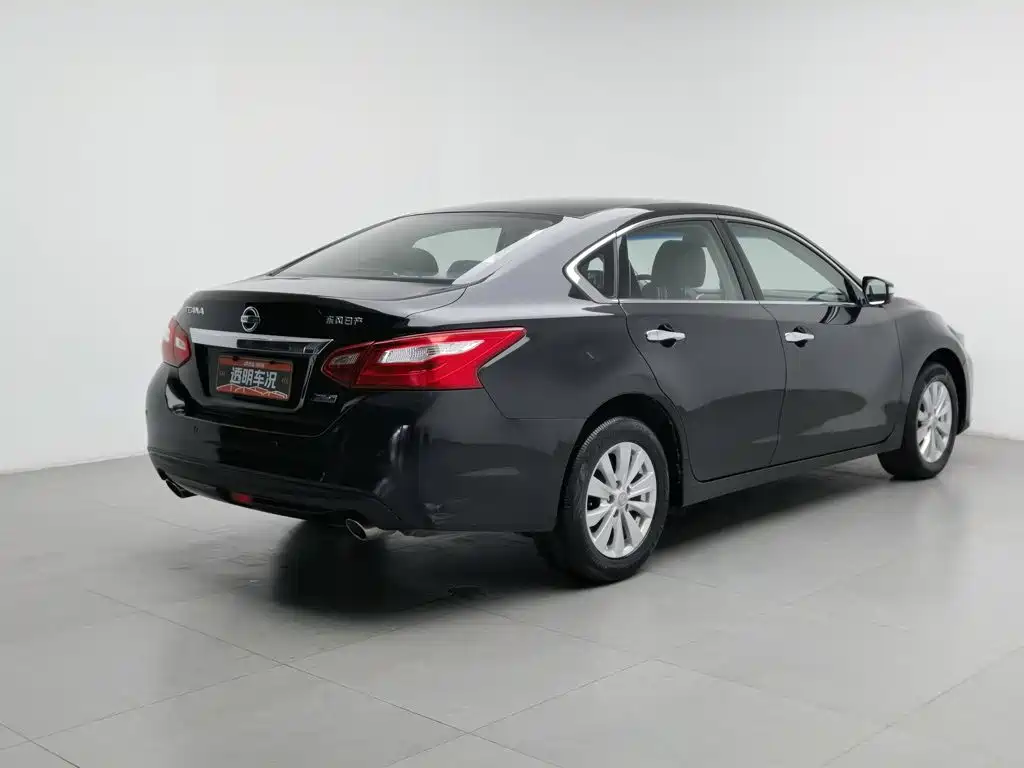 Nissan Teana — миниатюра 2