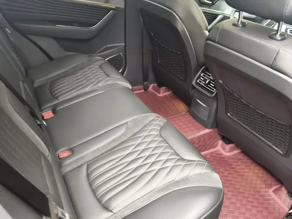 Hongqi Hongqi HS5 — миниатюра 13
