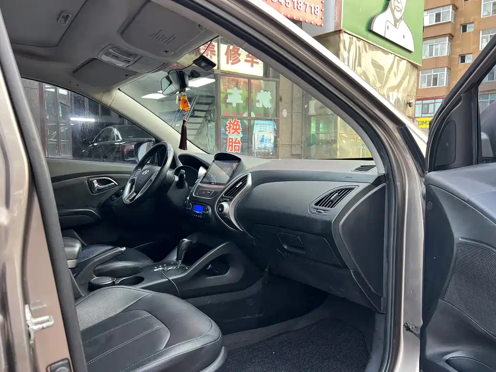 Hyundai ix35 — миниатюра 10