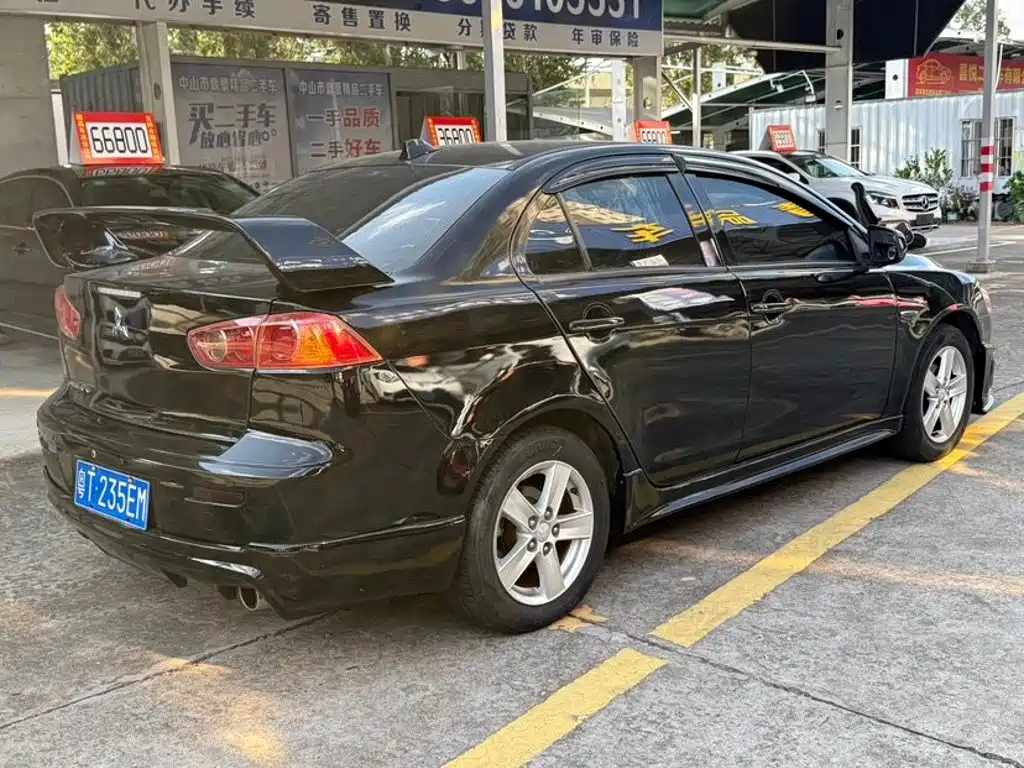 Mitsubishi Lancer EX — миниатюра 4