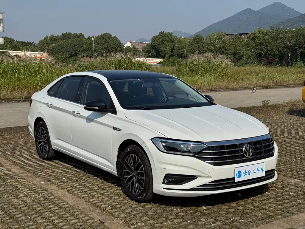 Volkswagen Sagitar — миниатюра 3
