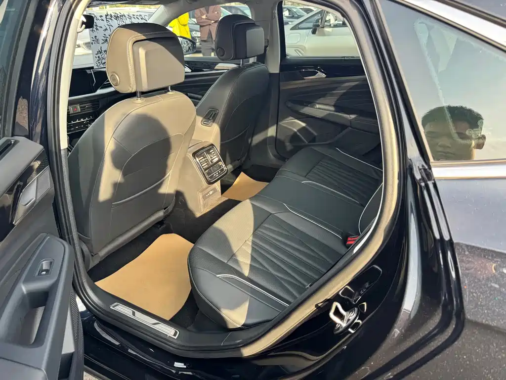 Volkswagen Passat — миниатюра 9