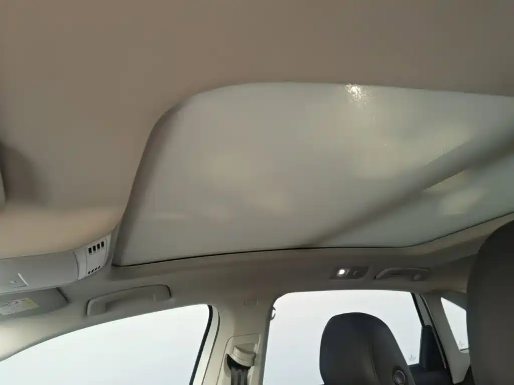 Volkswagen Sagitar — миниатюра 18