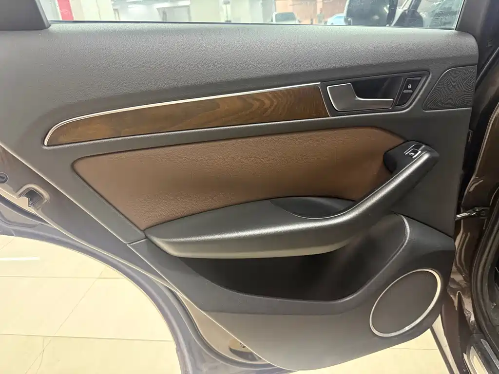 Audi Q5 — миниатюра 16
